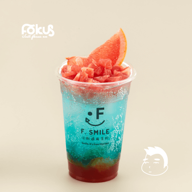 Refreshing Summer Bubble Tea with Colorful Fruit Toppings and Ice Cubes